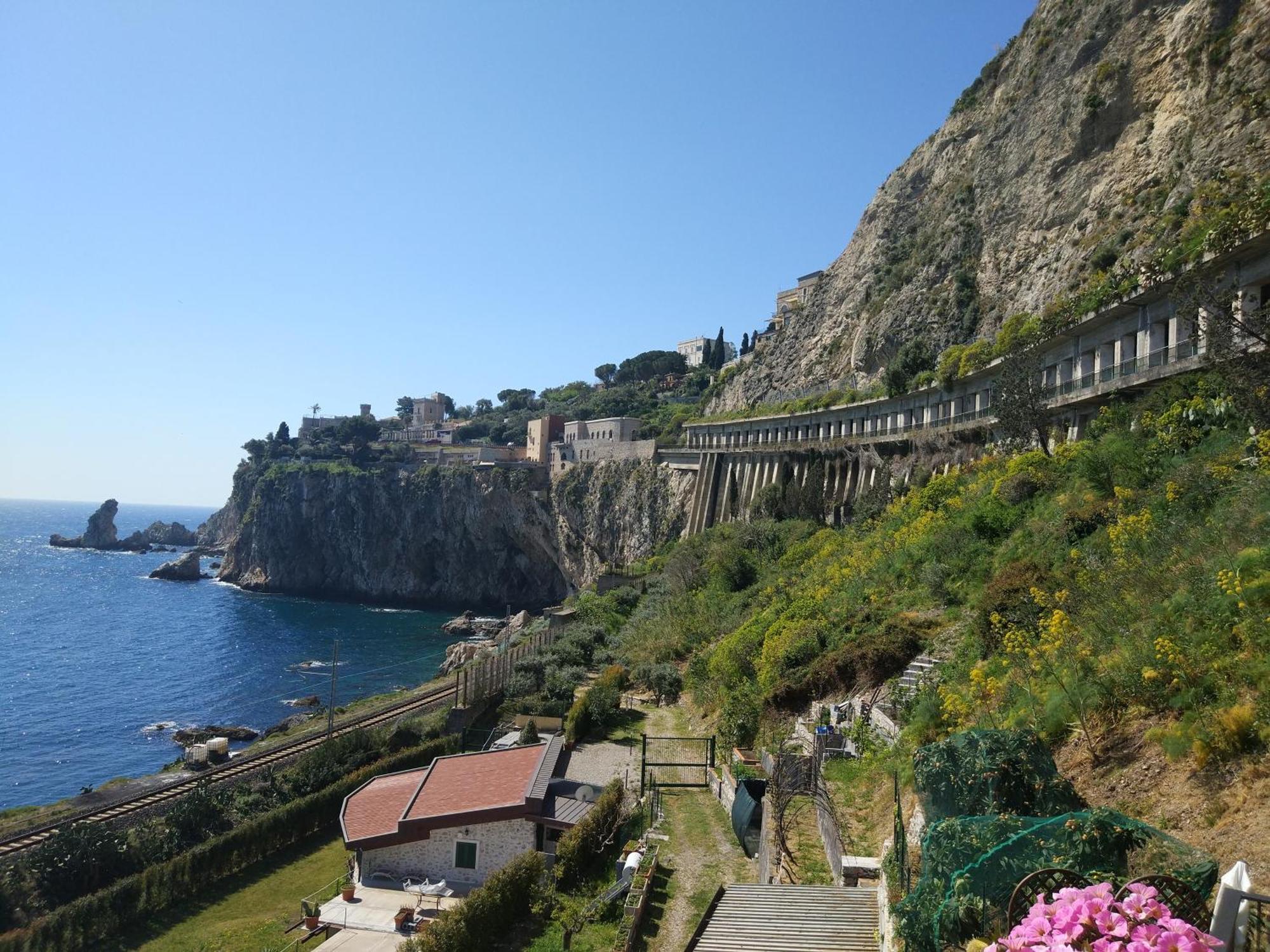 Isola Bella - Rooms Il Pescatore Taormina Exterior foto